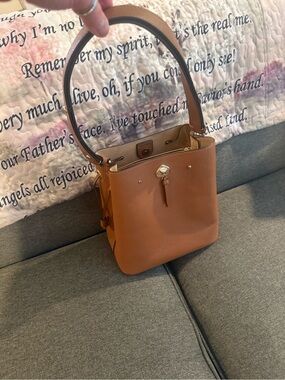 kate spade Tan Leather Bucket Shoulder Bag